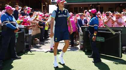 的强劲势头 的强劲势头